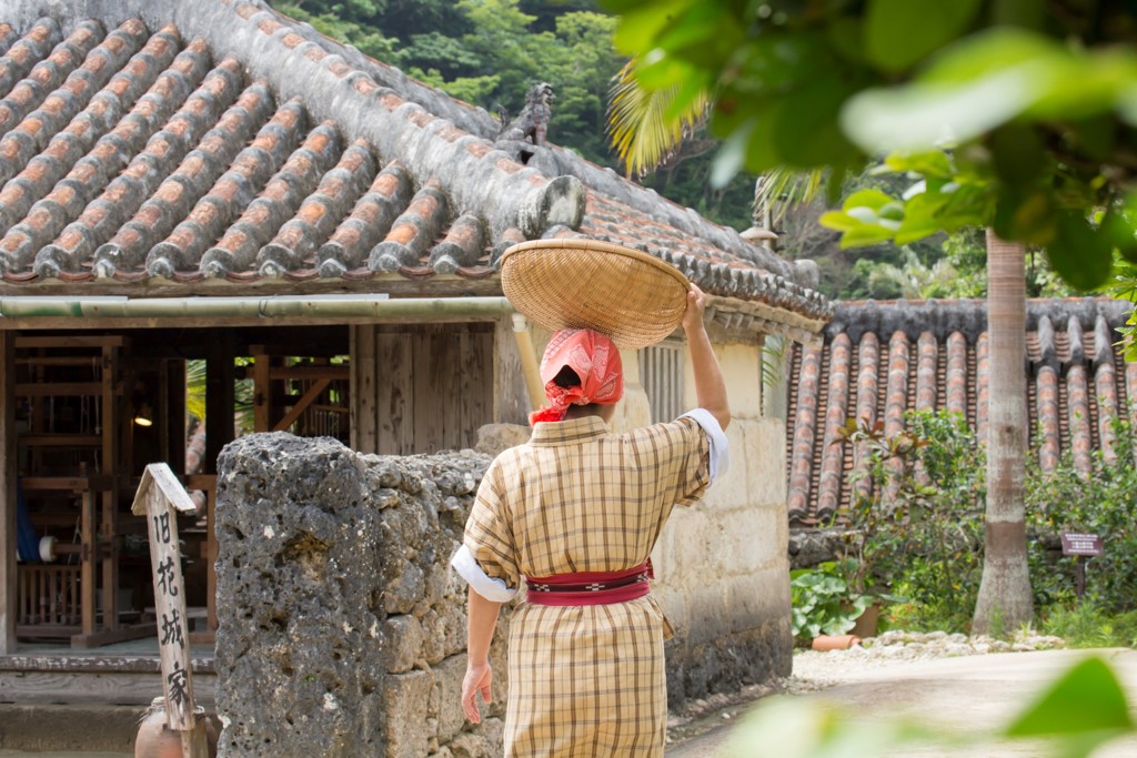 琉球村の神秘の宝ー夢から届いた手紙の謎ー ｜自宅で出来るリアル宝探し - HUNTERS VILLAGE